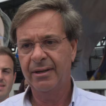 Gilson Machado teria articulado a emissão de um passaporte português para o ex-ajudante de ordens de Jair Bolsonaro. Cid e ex-presidente são réus por tentativa de golpe.
