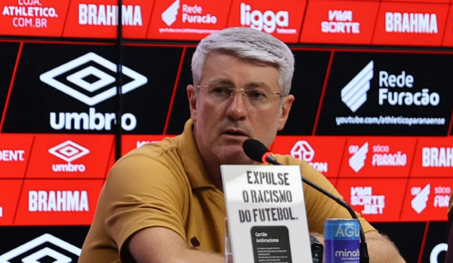 “Hoje foi uma vitória da estratégia. Eu disse lá no primeiro momento que, para jogar a Série B, você precisa, em momentos distintos, saber ler e estudar o adversário”, afirmou Odair.