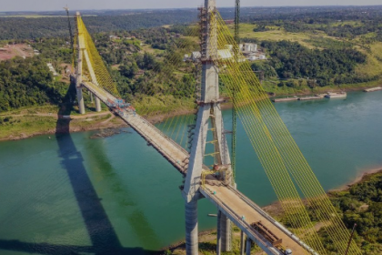 Segundo o governo paranaense, a obra da perimetral leste, que vai permitir o acesso à ponte no lado brasileiro, está 65% concluída e a previsão é que o local seja inaugurado em dezembro de 2025.