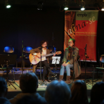A semana será marcada ainda pela abertura de dois festivais. O Afina-se, que apresenta ao público as produções musicais dos alunos do Conservatório de MPB de Curitiba, tem início na sexta-feira (27/6).
