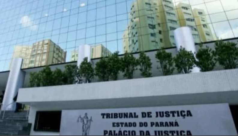 Em Umuarama, a juíza Márcia Andrade Gomes reconheceu uma união de sete anos entre dois homens, determinando a partilha de bens e a nomeação do companheiro sobrevivente como inventariante.