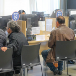 Para facilitar o acesso do contribuinte, o atendimento ocorrerá também durante o horário de almoço. O REFIS Municipal permite que contribuintes com débitos junto ao município regularizem sua situação fiscal com condições especiais de pagamento.
