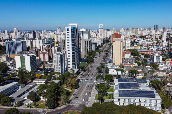 Os recursos são provenientes de transferências constitucionais e correspondem à parcela dos municípios de impostos como o ICMS e o IPVA, além do fundo de exportação e dos royalties do petróleo. Número recorde é fruto da boa gestão e reflete o bom momento do Paraná.