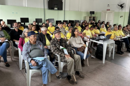 A Secretaria Municipal de Assistência Social promoveu a 8ª Conferência dos Direitos da Pessoa Idosa de Morretes, reunindo mais de 70 participantes no auditório da própria secretaria.