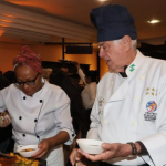 A abertura oficial da 5ª edição do Festival de Gastronomia Caiçara foi realizada no dia 3 de julho, reunindo autoridades, empreendedores e moradores em uma noite dedicada à tradição culinária de Pontal do Paraná.