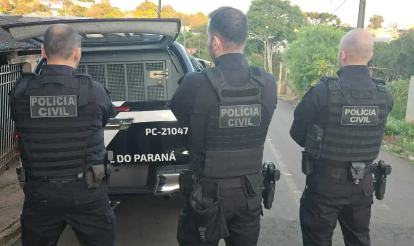 Ao todo, 22 pessoas foram presas sob a suspeita de integrar uma organização criminosa que estabelecia um “monopólio” da venda de drogas na cidade.