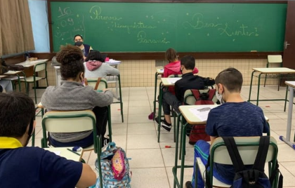 Com esse novo grupo, o número de profissionais convocados para o Quadro Próprio do Magistério (QPM) nos últimos anos ultrapassa 4,5 mil em todo o Estado.