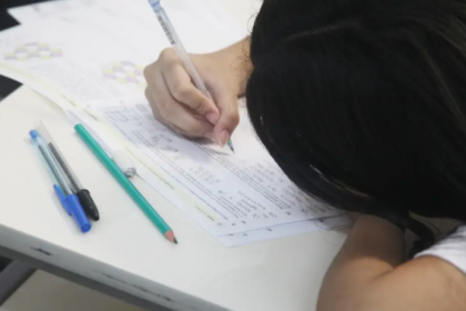 As vagas também são preferenciais para alunos que estão no último ano do ensino médio, ou que já terminaram independente do tempo.