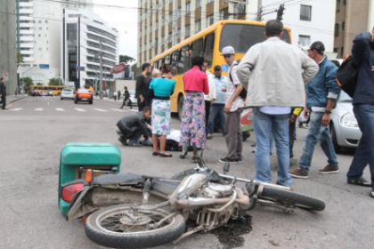 A Secretaria para o Desenvolvimento da Região Metropolitana de Curitiba está intensificando o diálogo institucional e a mobilização social para colocar em prática, ainda este ano, as metas do Plano Nacional de Redução de Mortes e Lesões no Trânsito, criado pela Lei 13.614/18.