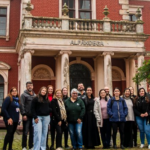 A Escola de Formação de Turismo, promoveu mais uma visita guiada especial, desta vez ao prédio histórico da antiga Alfândega de Paranaguá, um dos marcos do patrimônio cultural da cidade.