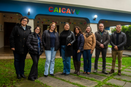 A presença das autoridades reforça o compromisso do município com o fortalecimento da rede de proteção às crianças e adolescentes.