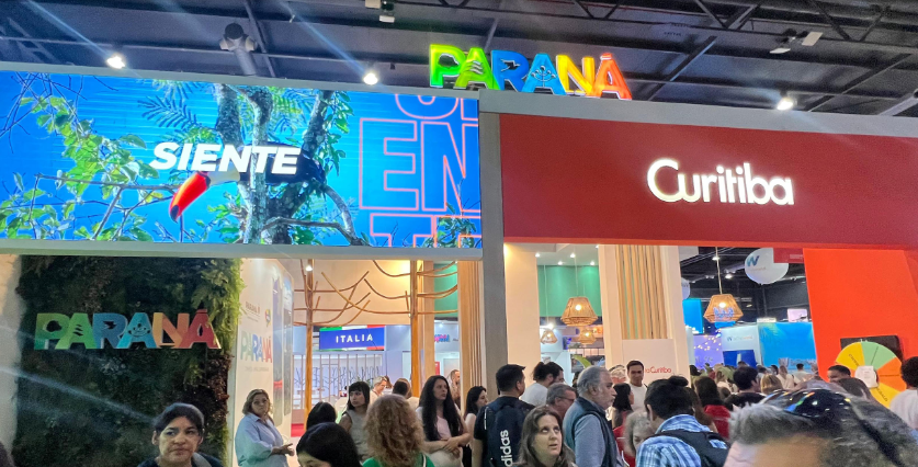 A participação dos eventos acontece dentro do estande do Viaje Paraná, órgão de promoção do turismo no Estado. São três feiras com possibilidade de mostrar seus produtos e destinos: A FIT América Latina, na Argentina (Buenos Aires); a FITPAR, em Assunção (Paraguai); e a FITUR, em Madrid (Espanha).