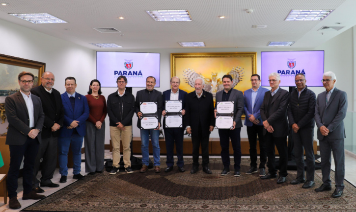 Protocolo de intenções assinado nesta terça-feira (8) encaminha o enquadramento de cinco projetos nos programas Paraná Competitivo e Rota do Progresso. Iniciativas preveem a geração de 254 empregos em cinco municípios paranaenses.