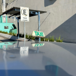 Para que a vistoria seja realizada, os veículos precisam estar com a Guia de Verificação do Taxímetro, emitida por uma oficina credenciada pelo INMETRO.