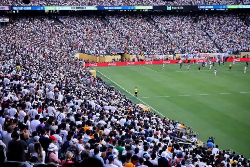 No total, 81.118 mil torcedores acompanharam a vitória do time londrino por 3 a 0, no MetLife Stadium, que garantiu o título aos comandados por Enzo Maresca.