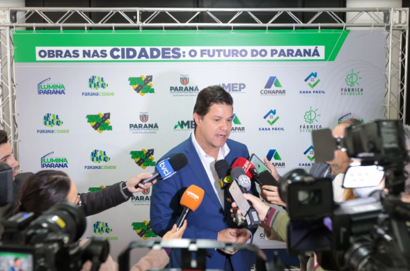 A iniciativa prevê a pavimentação asfáltica de vias atualmente revestidas com pedras irregulares, ampliando as possibilidades de investimento em mobilidade urbana.