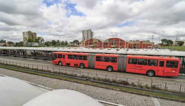 Somadas, as 21 maiores regiões metropolitanas (RMs) do país tem potencial para expandir em cerca de 2.500 km as redes de TPC-MAC até 2054.