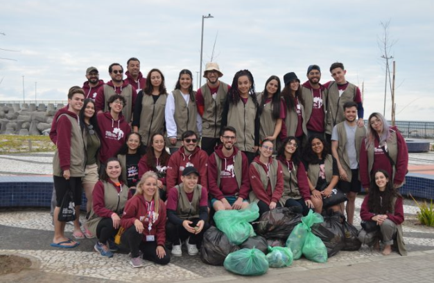 Inspirada pela trajetória do Irmão Henri Vergès, a missão é fundamentada na espiritualidade encarnada e na solidariedade ativa.