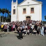 Os educadores tiveram a oportunidade de vivenciar uma verdadeira imersão na história, cultura e encantos de Antonina.
