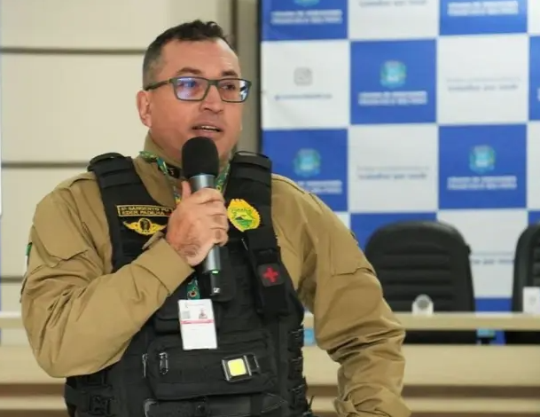 O policial chegou a ser socorrido e encaminhado ao Hospital Regional de Francisco Beltrão, mas não resistiu aos ferimentos.