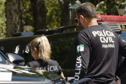 As ações, que ocorreram em Mandaguari, Cascavel e em cidades da Região Metropolitana de Curitiba, resultaram na captura de quatro homens.