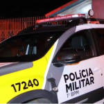 O incidente ocorreu após o agressor atacar policiais militares com uma faca, que haviam sido acionados para atender uma ocorrência de violência doméstica.