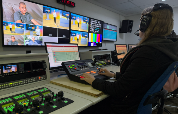 Ainda mais abrangente, ainda mais atraente e cada vez mais perto de você. Pela primeira vez em 37 anos de existência, a TV vai exibir uma programação 100% produzida no Paraná