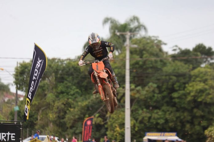 O evento integrou a programação dos Jogos de Aventura e Natureza, uma iniciativa do Governo do Estado em parceria com a Prefeitura de Pontal do Paraná.