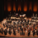 Com classificação indicativa de 7 anos, o concerto conta com ingressos a preços populares: R$ 20 (inteira) e R$ 10 (meia-entrada).