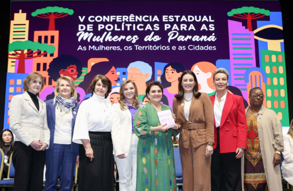 Em conjunto com o Conselho Estadual dos Direitos da Mulher (CEDM), o evento segue nesta quarta-feira (30) e encerra na quinta-feira (31). 