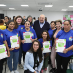 O objetivo do projeto, cuja 1ª edição foi finalizada em maio deste ano, é promover a autoestima e a qualidade laboral de mulheres que atuam na reciclagem.