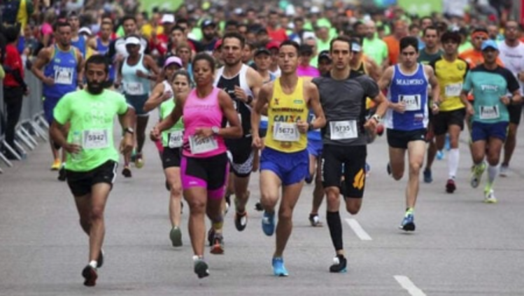 Para viabilizar a corrida e preservar a segurança dos atletas, a Superintendência de Trânsito da Secretaria Municipal de Defesa Social e Trânsito realizará bloqueios temporários nas vias.