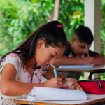 Com a participação de 210 profissionais da educação, o evento, que acontece dias 17, 18 e 19 de setembro, tem como objetivo promover o aperfeiçoamento pedagógico e estimular a troca de experiências