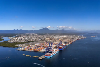 Outro recorde alcançado no período foi no Corredor de Exportação Leste, que representa o trecho entre os berços 212 e 214 do Porto de Paranaguá.