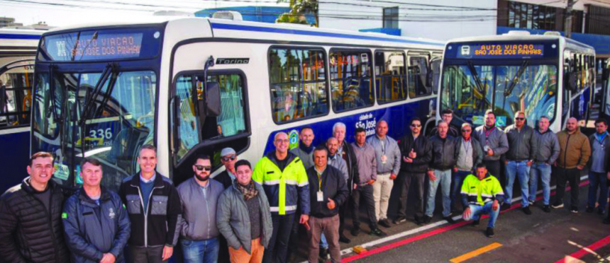 A cerimônia aconteceu na Praça do Verbo Divino, no Centro da cidade, e contou com a presença de autoridades municipais, servidores públicos, representantes das empresas concessionárias e membros da comunidade.