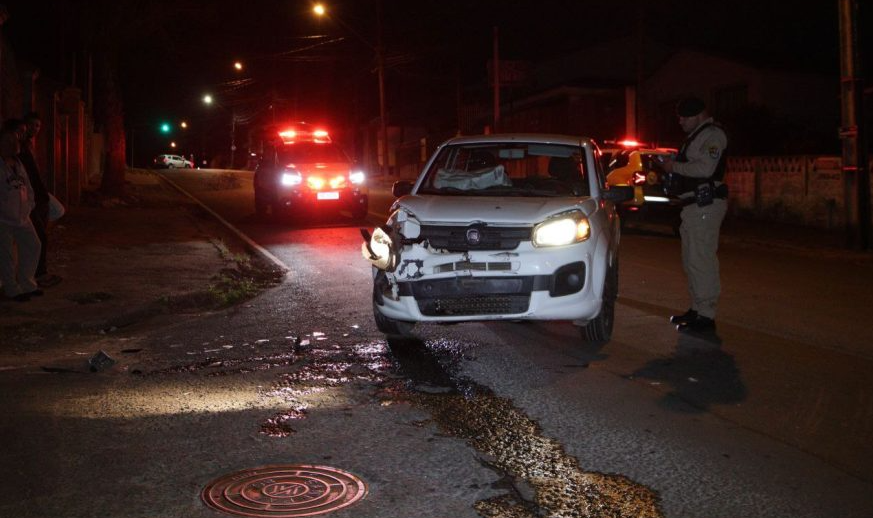 O detalhe que agravou o quadro foi o flagrante do condutor sob embriaguez ao volante (0,43), caracterizando crime de trânsito pelo artigo 306 do CTB.