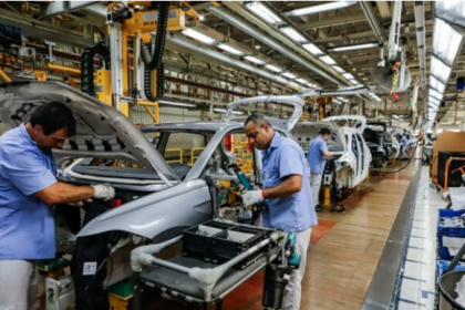 As oportunidades são voltadas a diferentes níveis de escolaridade e setores da economia e estão disponíveis nas Agências do Trabalhador.