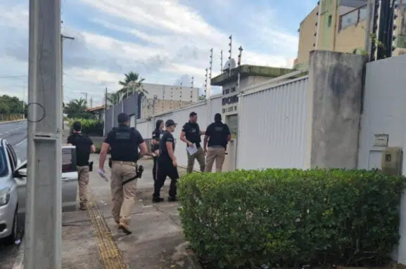 Alvos estão espalhados por 9 estados brasileiros e teriam movimentado cerca de R$ 500 milhões em transações suspeitas.