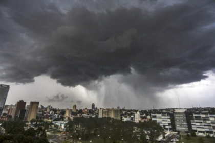 A frente fria já provocou a formação de instabilidades no oeste/sudoeste paranaense.