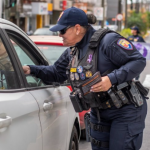 A ação contou com a participação da Patrulha Maria da Penha da Guarda Civil Municipal (GCM), Polícia Militar, Secretaria Municipal da Mulher (Semmu) e Poder Judiciário.