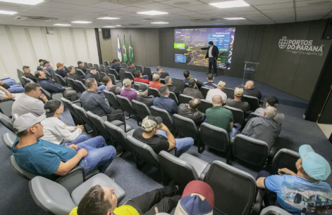Esta é mais uma delegação que a Portos do Paraná recebe, abrindo suas portas para o setor produtivo do Estado do Paraná.