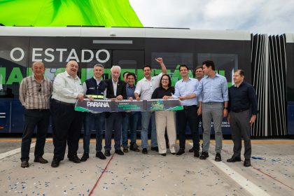 Ao contrário dos ônibus e BRTs elétricos ou dos VLTs, movidos com trilhos, o Bonde Urbano Digital dispensa estruturas físicas que demandam grandes investimentos.