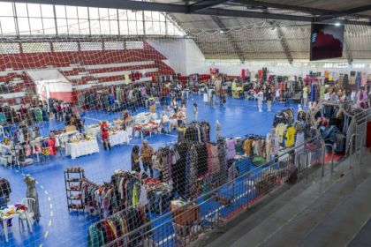 O evento busca incentivar o empreendedorismo feminino, fortalecer a geração de renda e oferecer visibilidade às mulheres que produzem e comercializam seus trabalhos na cidade.