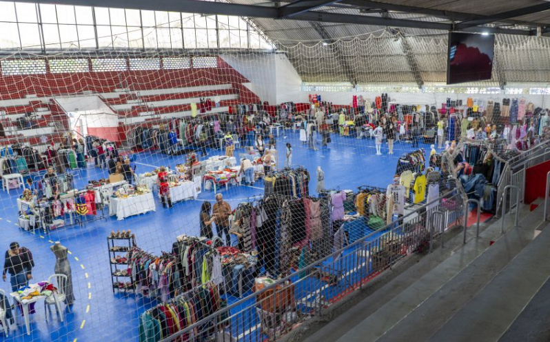O evento busca incentivar o empreendedorismo feminino, fortalecer a geração de renda e oferecer visibilidade às mulheres que produzem e comercializam seus trabalhos na cidade.