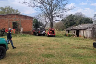 Duas munições de calibre 9 milímetros foram encontradas em uma propriedade apontada como alvo da dívida.