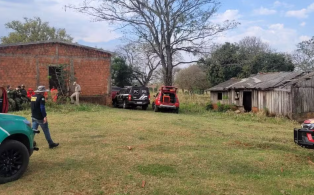 Duas munições de calibre 9 milímetros foram encontradas em uma propriedade apontada como alvo da dívida.