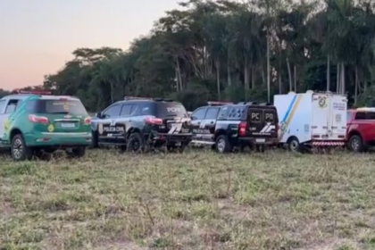 A família do produtor rural Alencar Gonçalves de Souza recebeu uma carta anônima, indicando que os corpos foram enterrados em dois poços abandonados no “Sítio Dona Anunciada”.