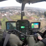A aeronave patrulhava a região em apoio à Polícia Federal (PF) e equipes do Batalhão de Polícia Militar da Fronteira (BPFron) e do 6º Batalhão de Polícia Militar (6ºBPM), de Cascavel.