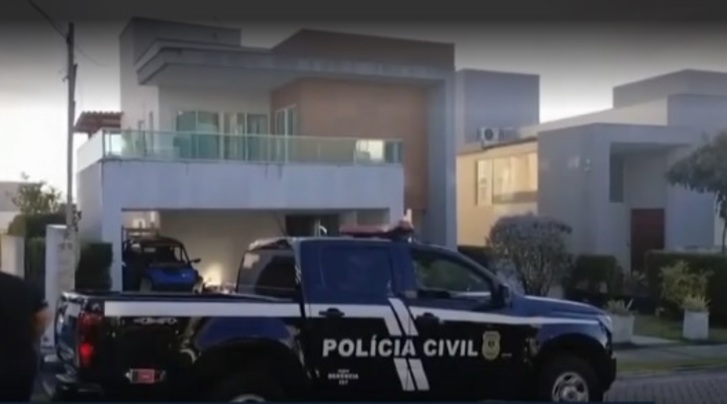 Duas mulheres também foram presas durante a Operação Baronato.